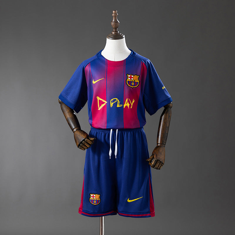 FCB 25/26 Collab x DPLAY Kids Kit