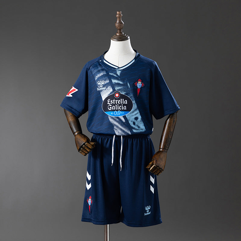 CEL 25/26 Kids Away Kit