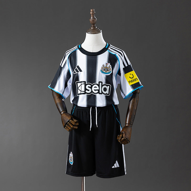 NEW 25/26 Kids Home Kit Complete