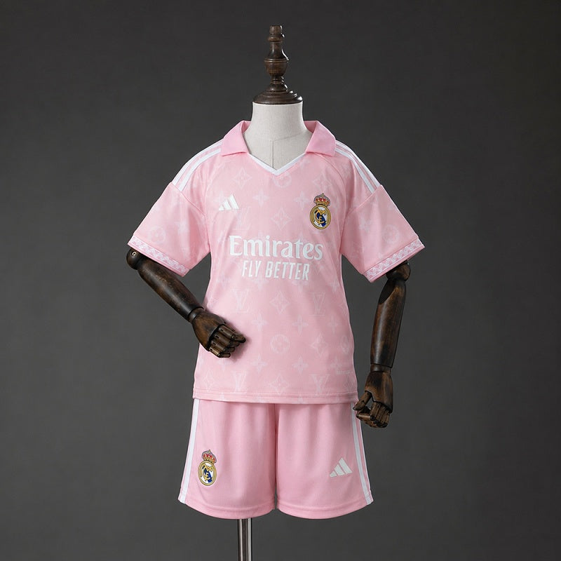 RM X LV 26/27 Collab Kids Kit