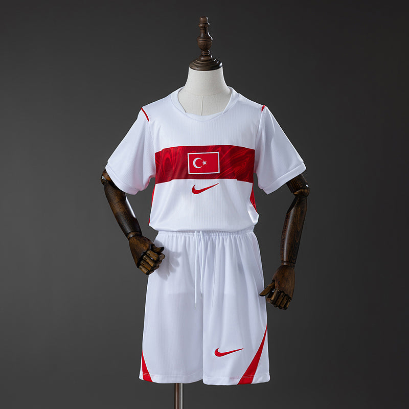 TUR 2026 Kids Home Kit