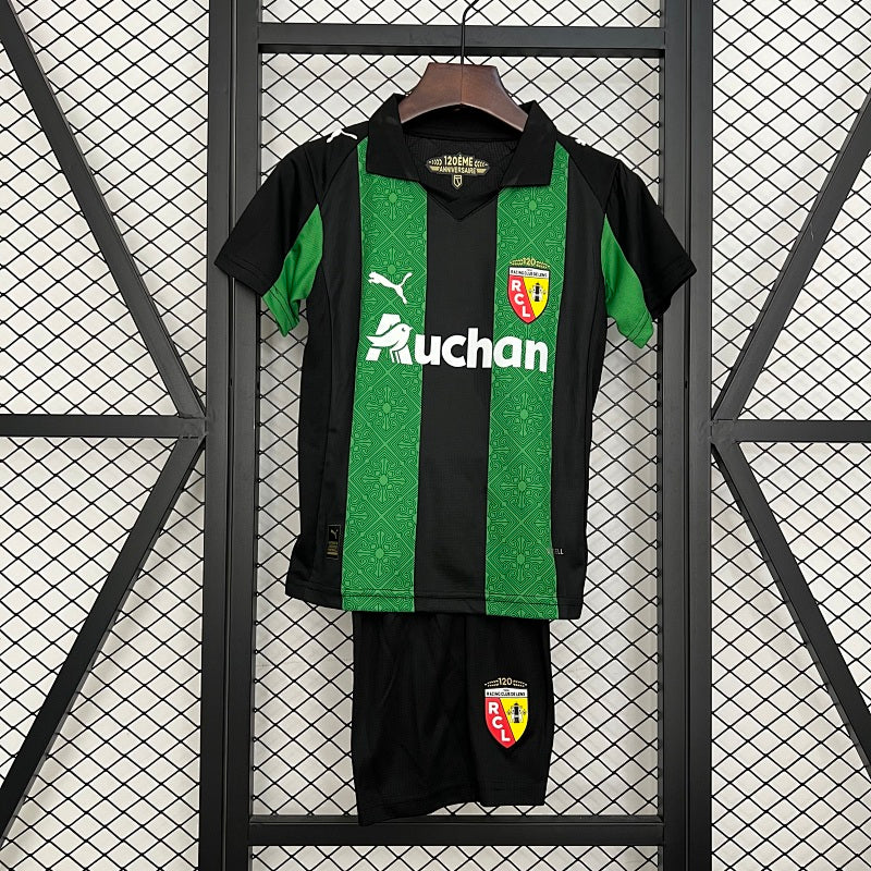Lens 25/26 – Kids Away Kit