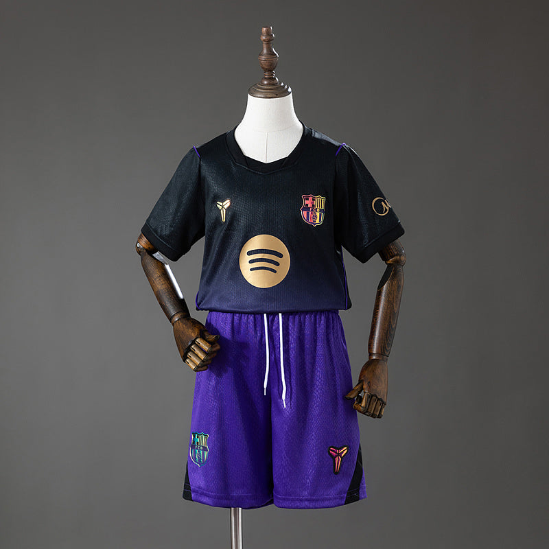 FCB x Kobe Bryant 26/27 Kids Away Kit