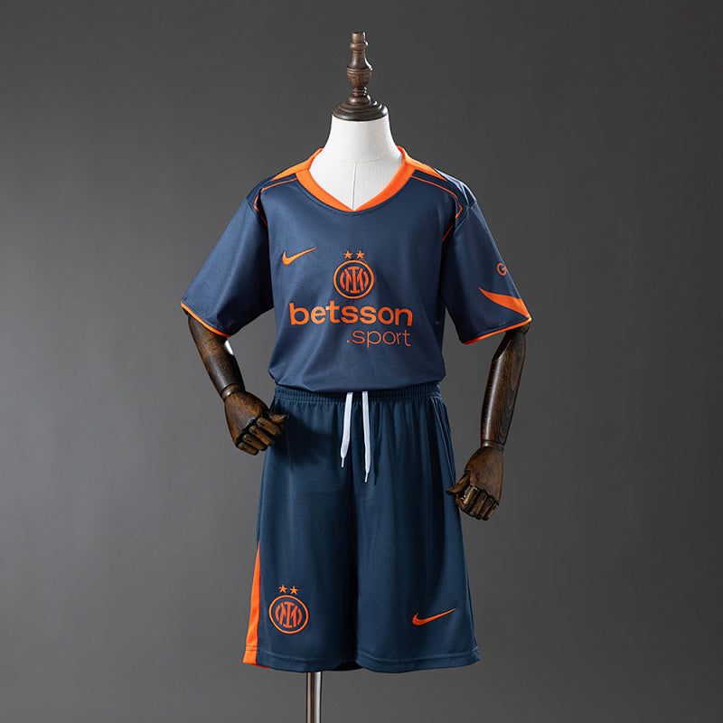INT 25/26 Kids Third Kit