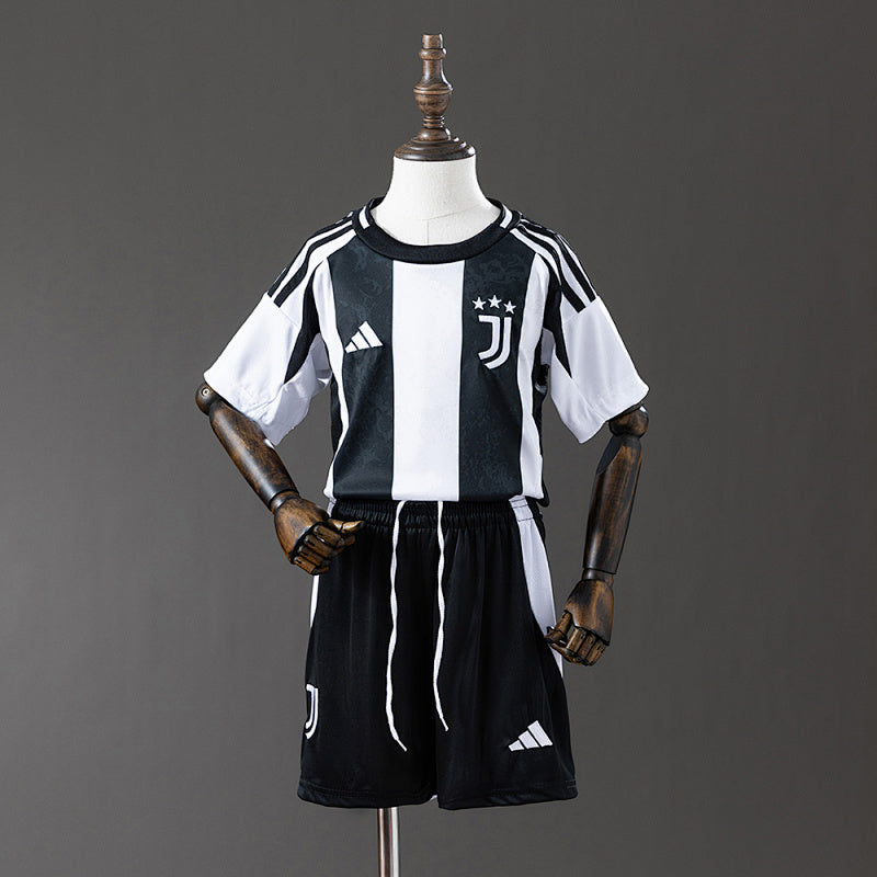 JUV 24/25 Kids Home Kit