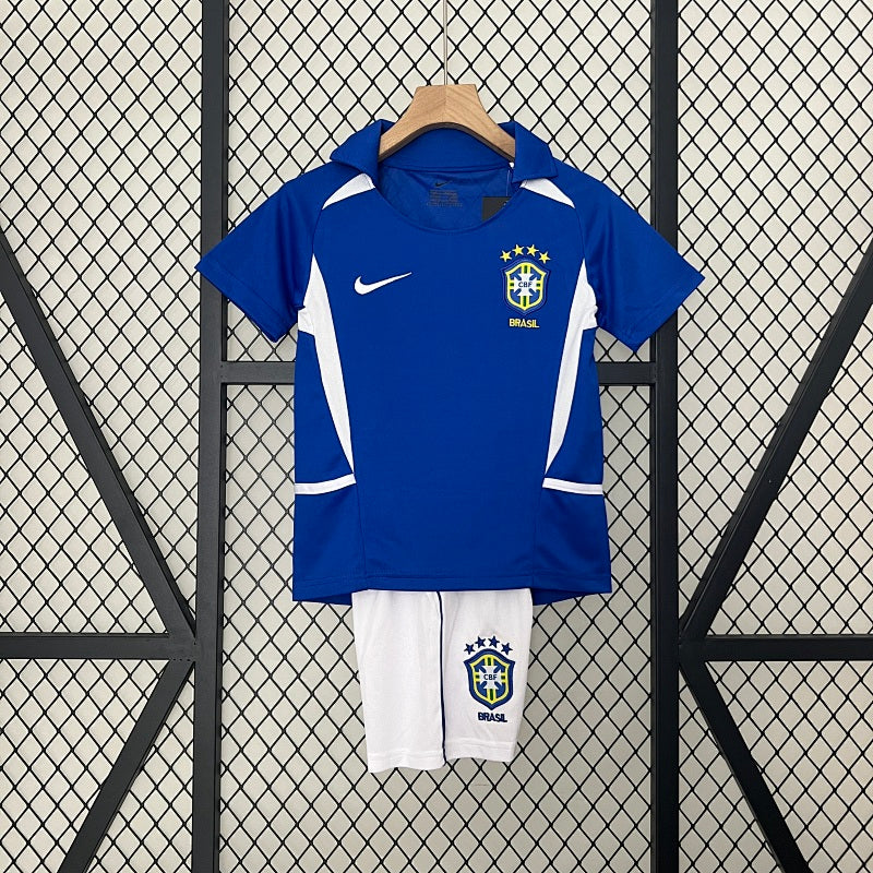 BRA 2002 – Kids Away Kit