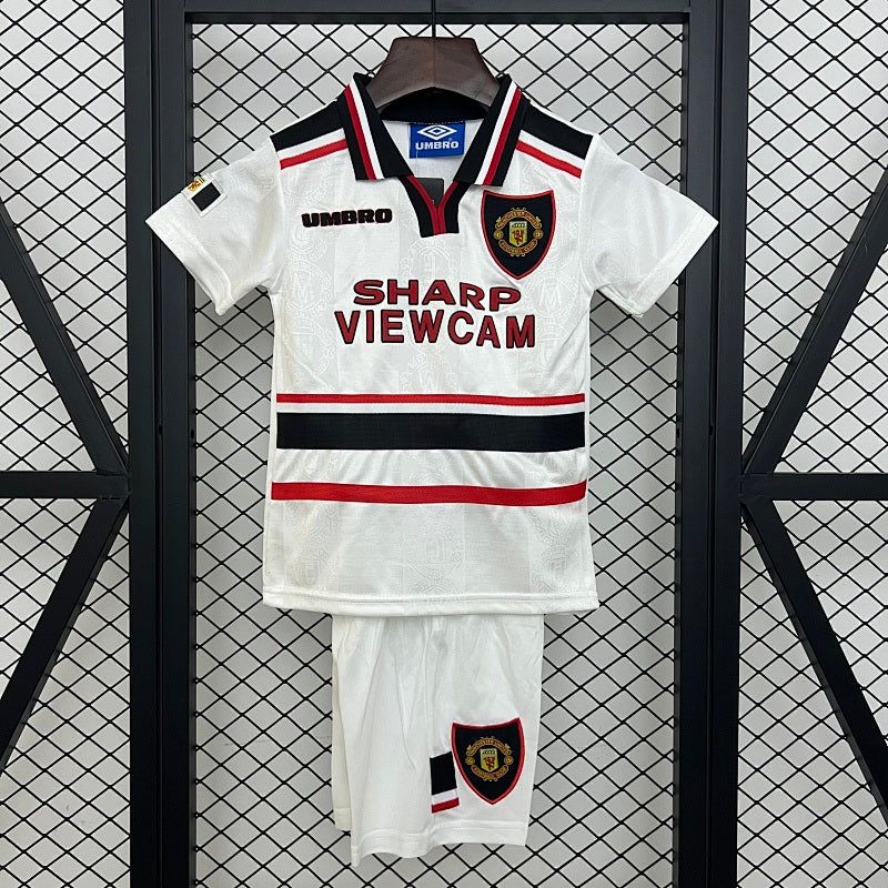 MU 97/98 – Kids Away Kit