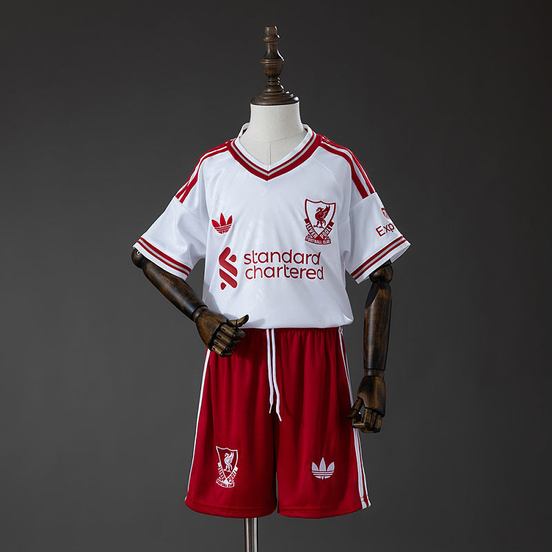 LIV 26/27 Kids Away Kit