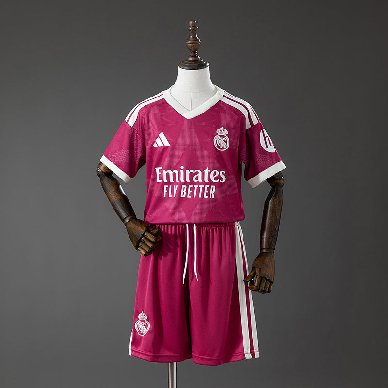 RM 26/27 Kids Third Kit